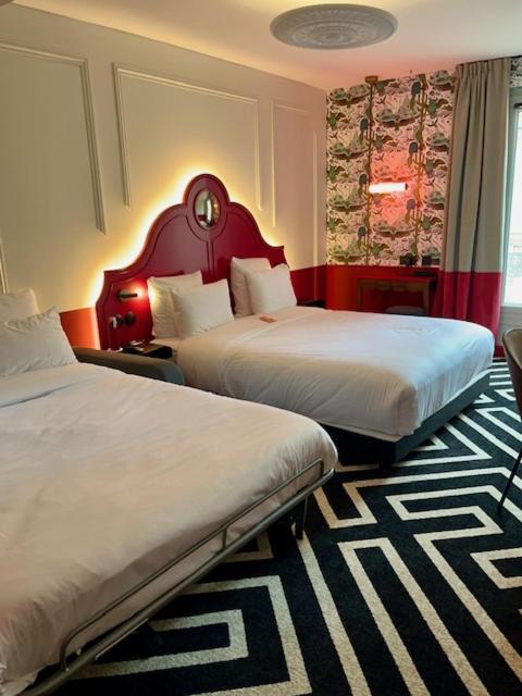 Labe Hotel Tours Centre Gare Bilik gambar